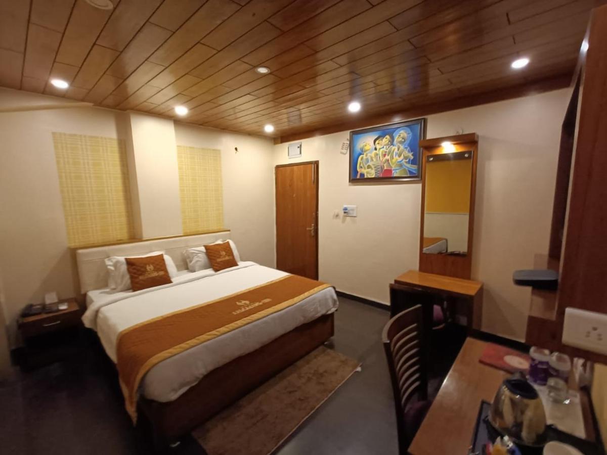Aalcajars Inn Patna  Exteriér fotografie