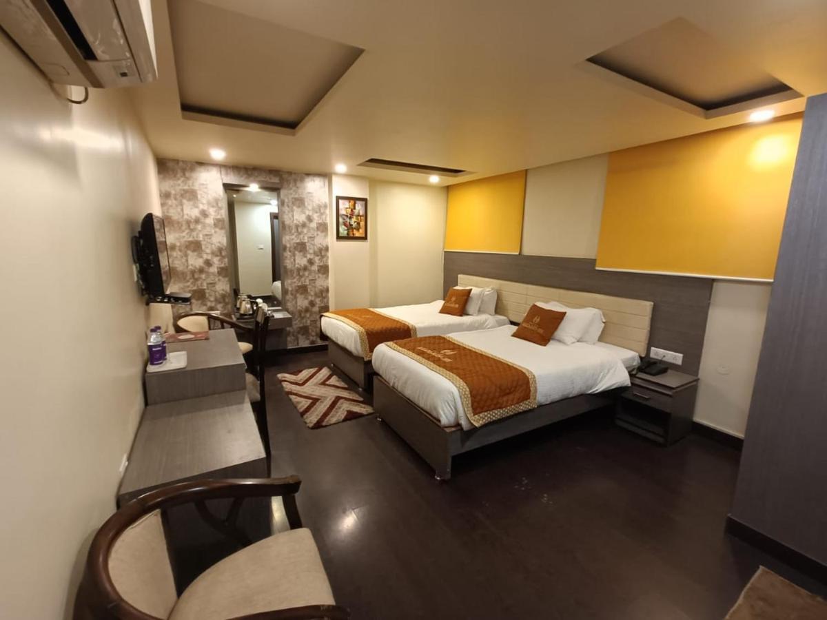 Aalcajars Inn Patna  Exteriér fotografie